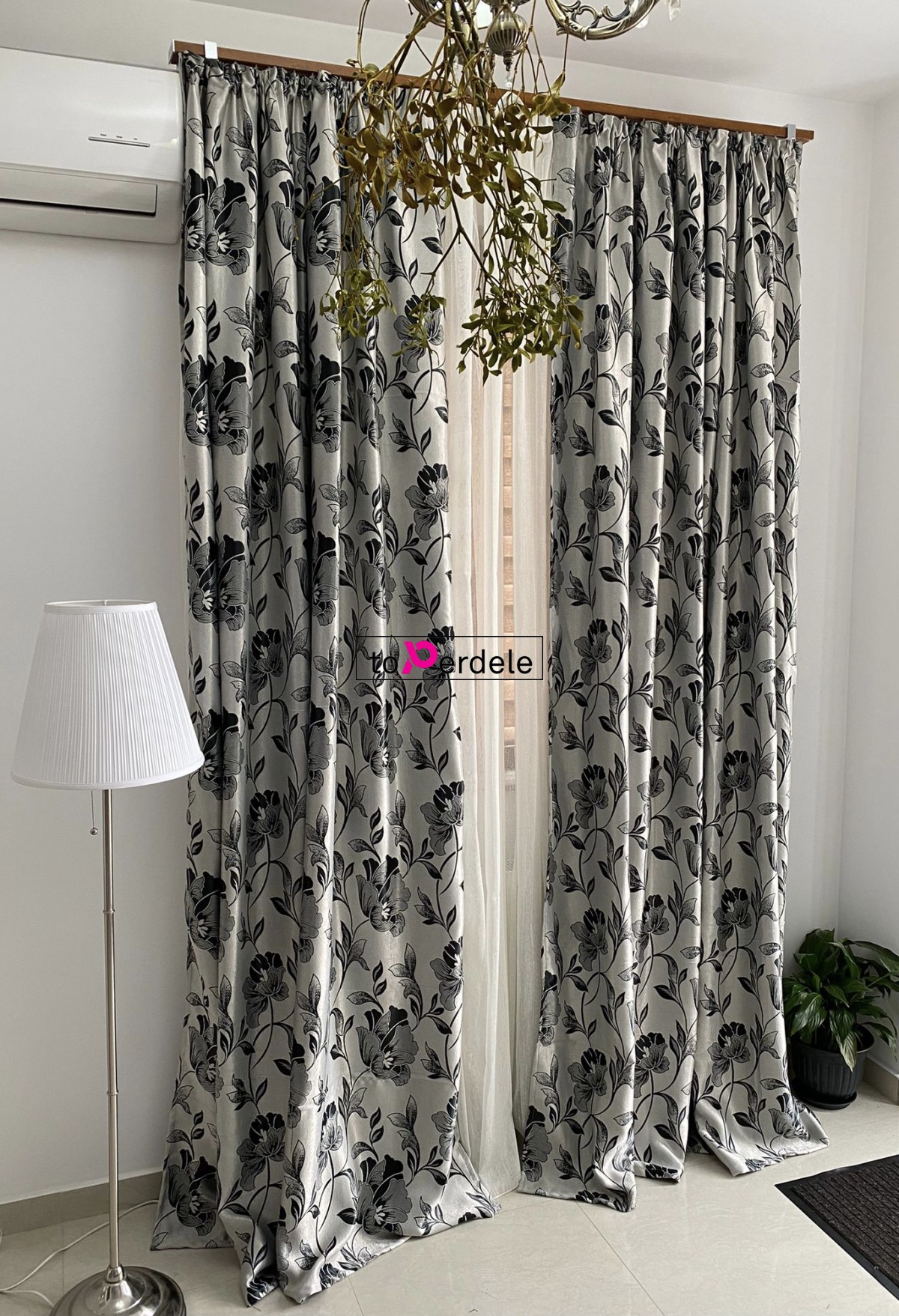 Draperie gri model flori negre imagine 2