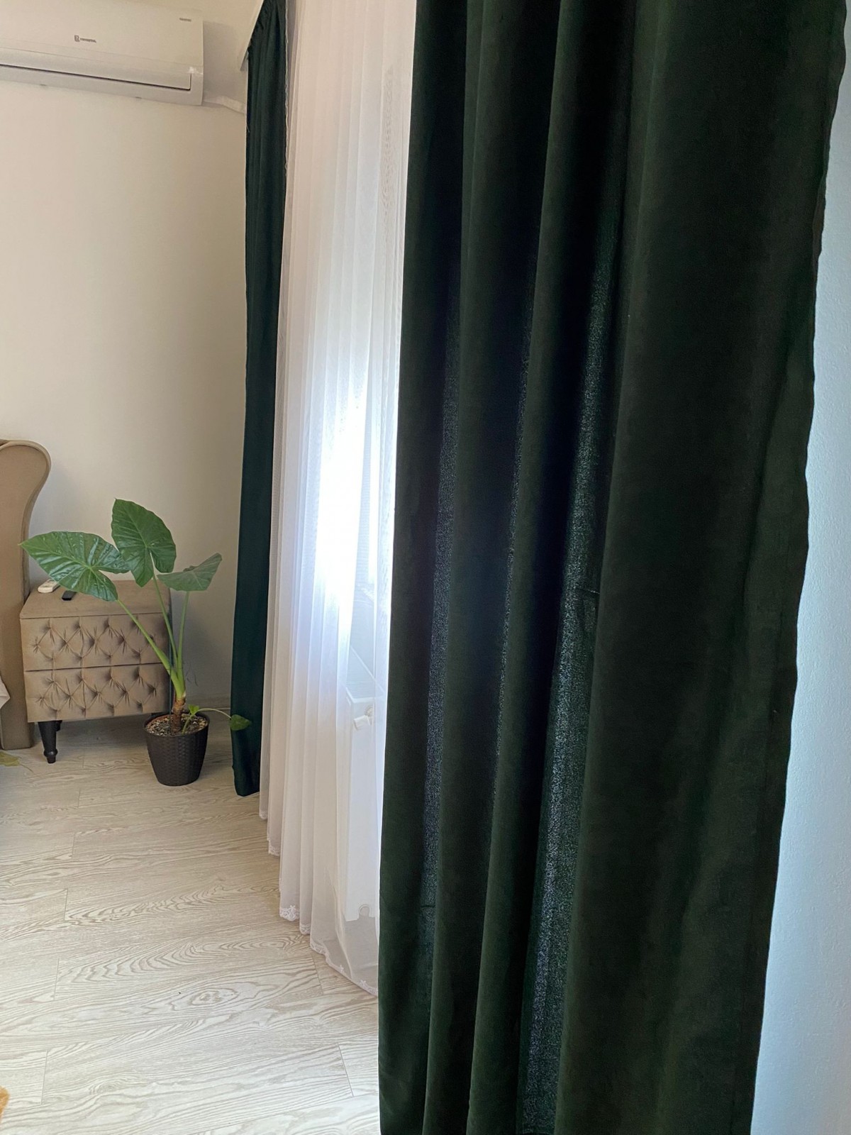 Draperie verde smarald imagine 3