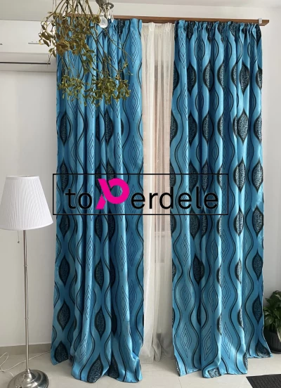 poze Draperie albastra model negru