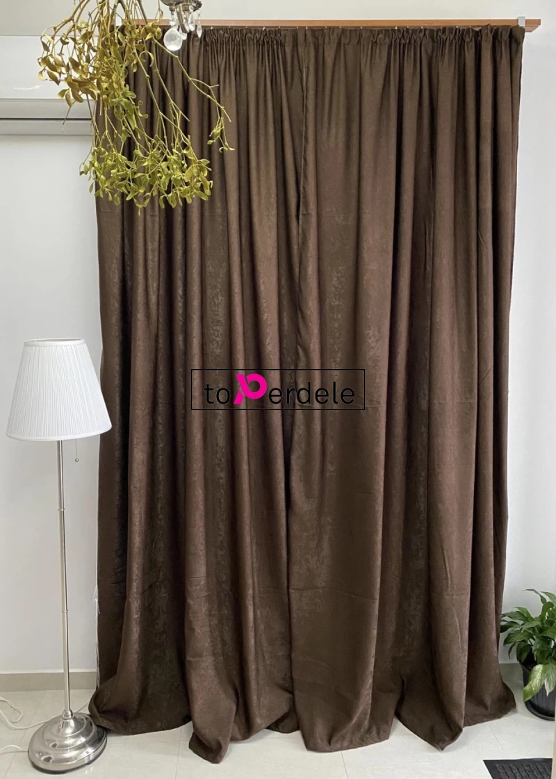 Draperie maro închis imagine 5